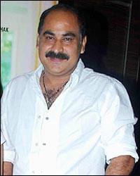 Ashwani Dhir: I Trust Ajay Devgn | Glamsham