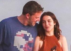 Ben Affleck & Anna de Armas cozy up during romantic date - Glamsham