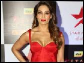 Bipasha or Kriti: Which babe rocked the red dress?