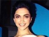 fb-deepika-padukone-kareena-kapoor-wallpapers-20190318163517184