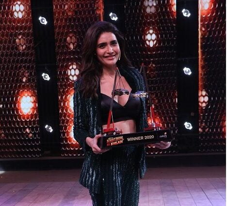 Karishma Tanna Gets Crowned As The Winner Of Khatron Ke Khiladi