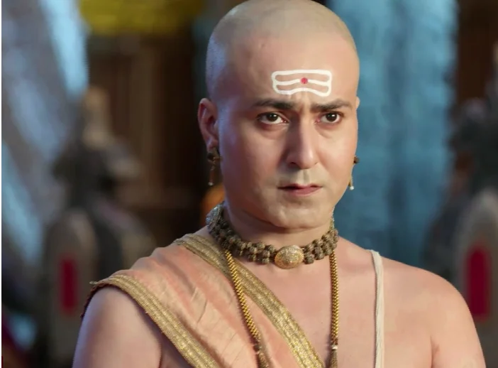 How will Pandit Rama Krishna prove his innocence and save Vijayanagar from being traded