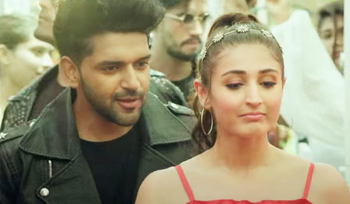 Guru Randhawa Recreates His Own Song 'Outfit' For Sunny Singh's Ujda Chaman