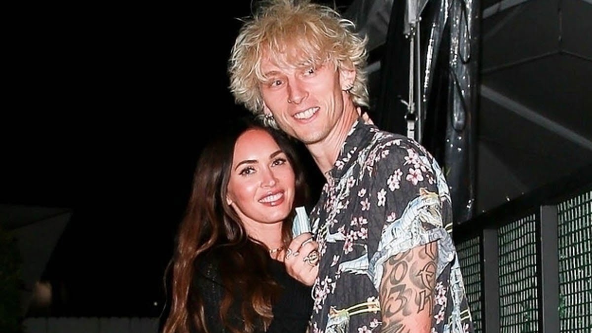 Megan Fox Refutes Engagement Rumors With Machine Gun Kelly