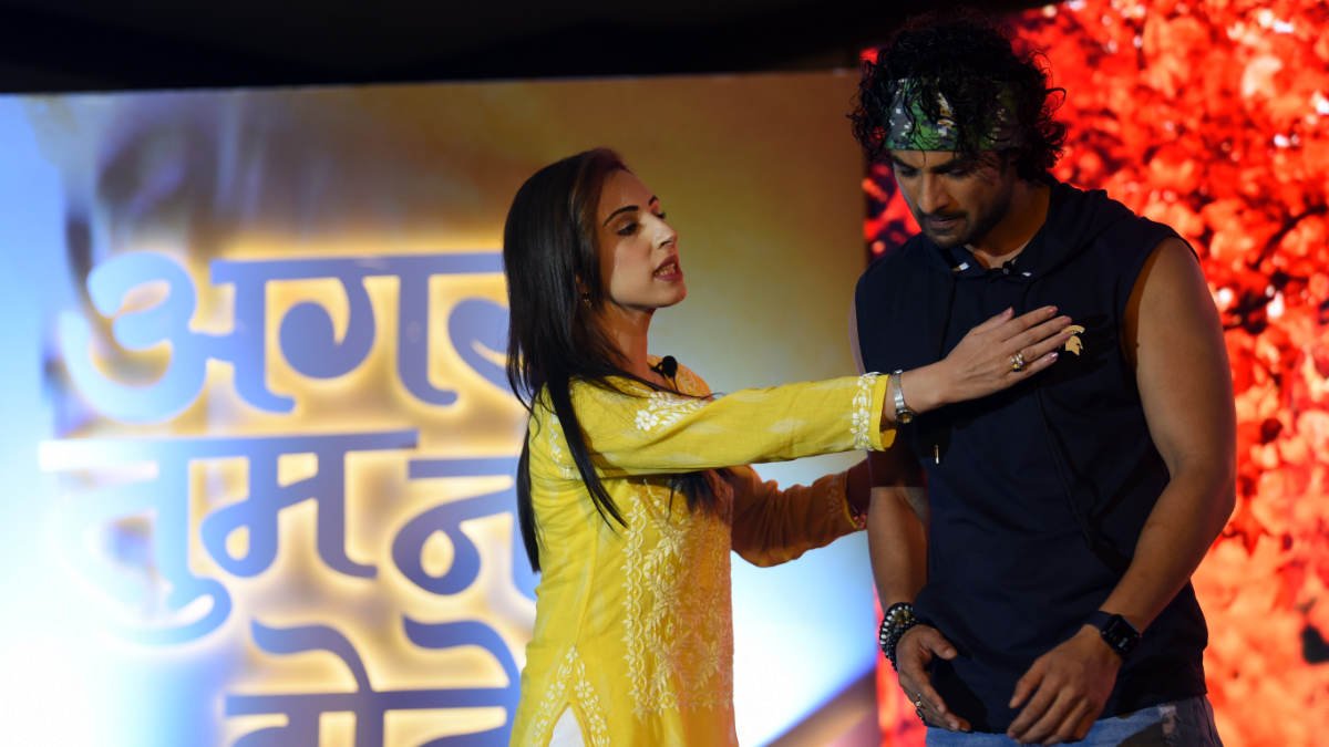 Himanshu Soni And Simaran Kaur In Zee Tvs Aggar Tum Na Hote 