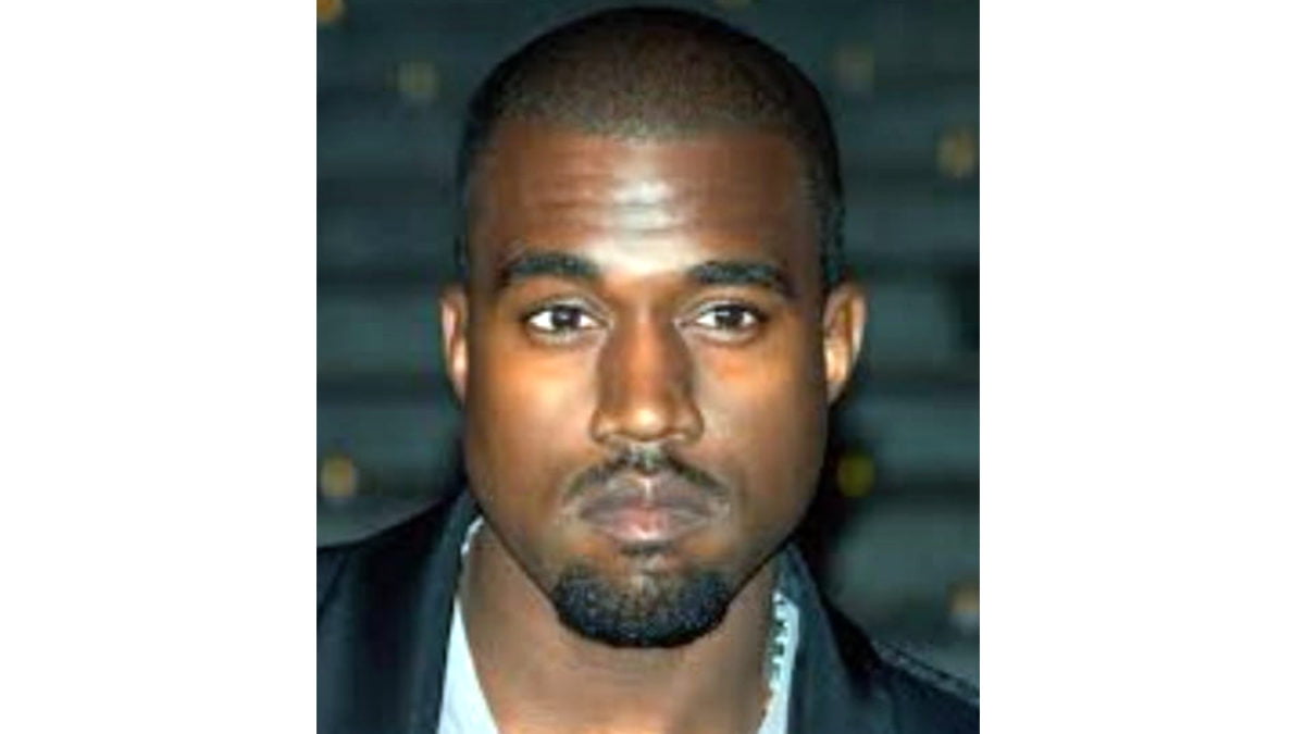 Kanye West Publicly Asks Drake To End Feud(02)