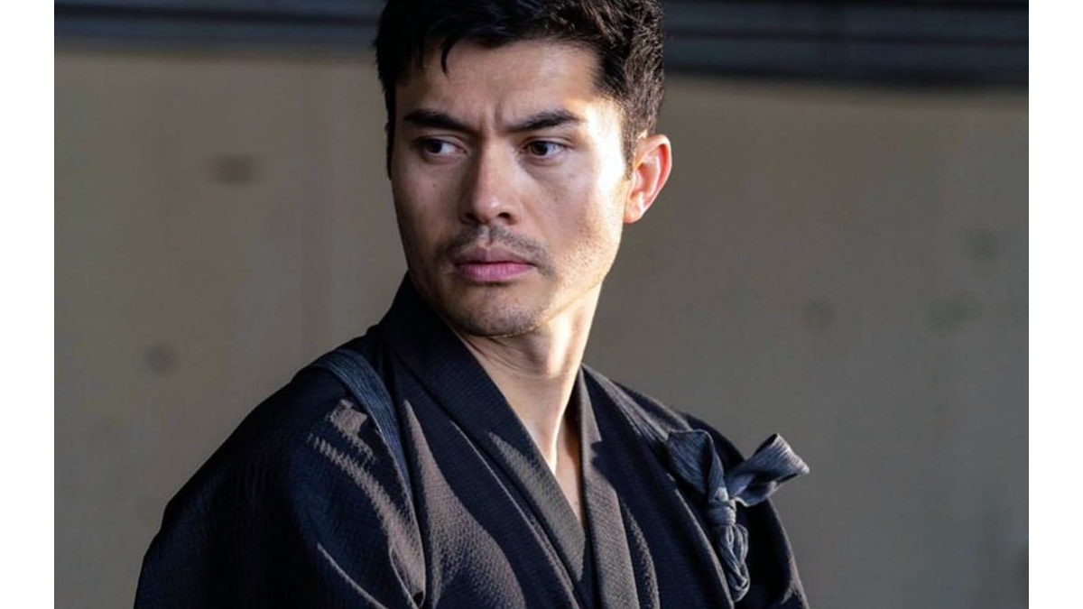 Henry Golding Doesn't Want Diversity To Influence Next Bond Choice