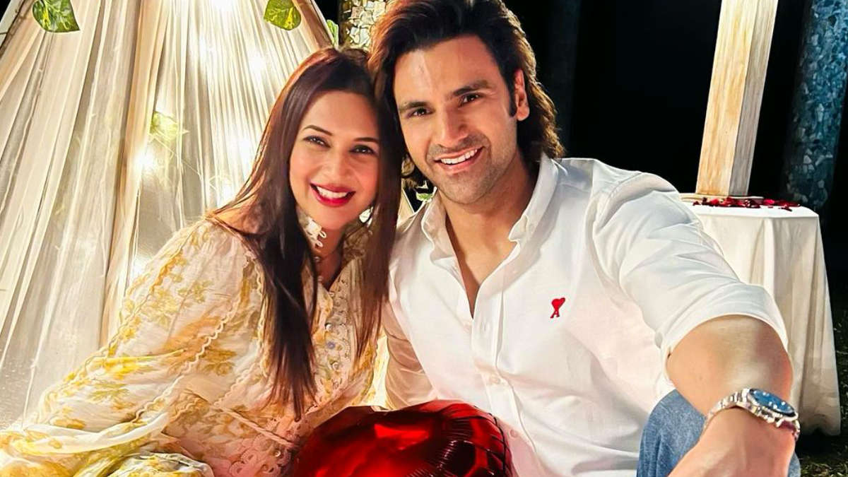 Divyanka Tripathi And Vivek Dahiyas Romantic Date On Valentines Day