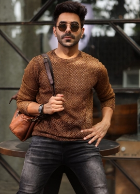 Aparshakti Khurana To Host Critics' Choice Awards 2022