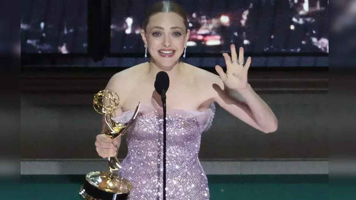 Emmys 2022 Amanda Seyfried Crowned Best Lead Actress In A Limited Series