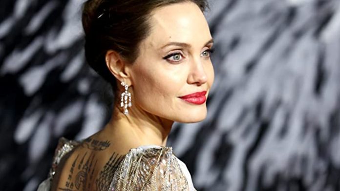 Angelina Jolie Signed For Pablo Larrain's Biopic On Opera Singer Maria ...