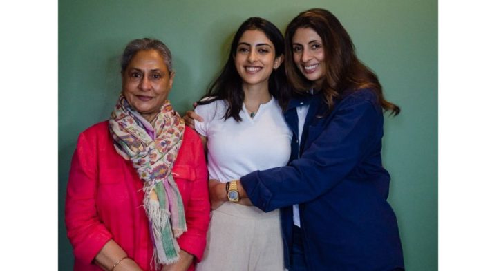 Navya Naveli Nanda Shweta Bachchan Nanda Jaya Bachchan Converse Over