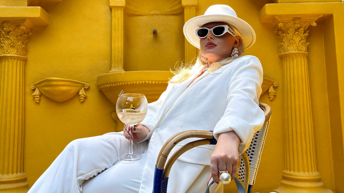 Büşra Duran Gündüz One Of The Most Prominent Turkish Fashion