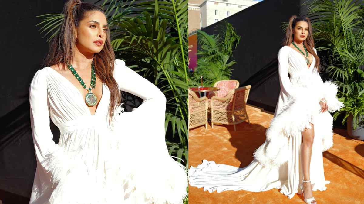 Priyanka Chopra's dramatic denim gown has made us fall in Love Again. Red  carpet goals, we say - India Today