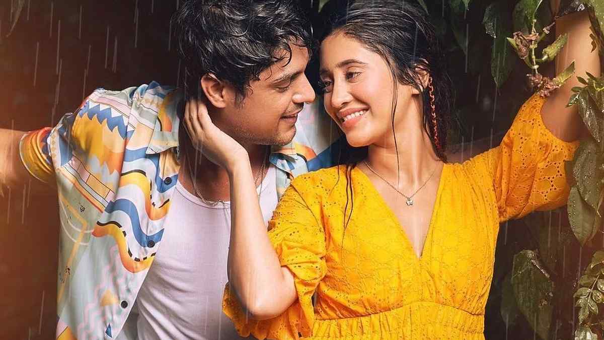 Shivangi Joshi And Ankit Gupta In A New Music Video Titled 'Baarish ...