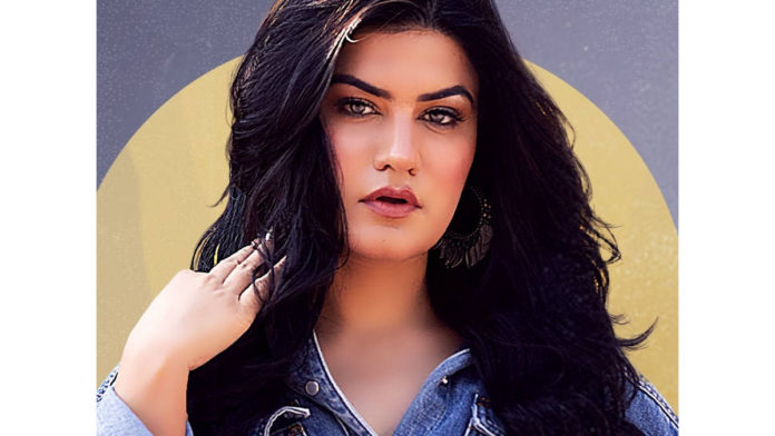 Punjabi Singer Kaur B's New Song ‘Jatti Fan’ Releases Today On Her ...