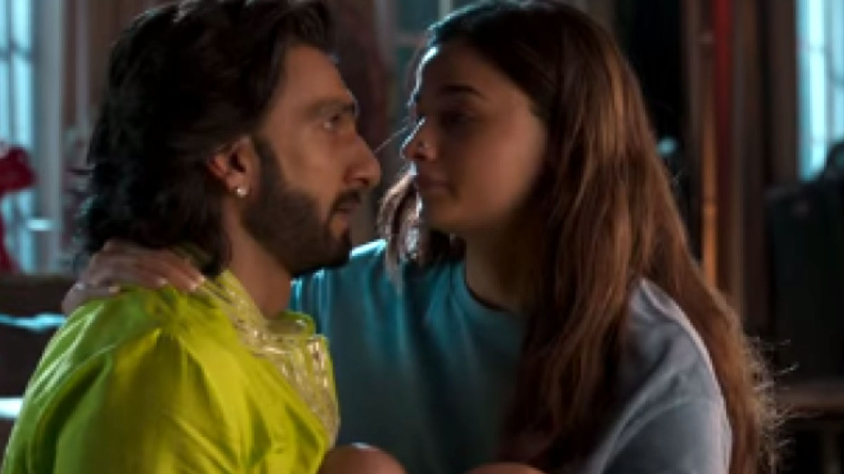 Ranveer Singh and Alia Bhatt's look test for Rocky aur Rani kii prem kahani  : r/BollywoodFashion