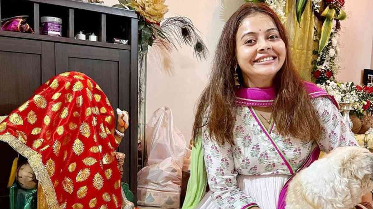 Devoleena Bhattacharjee Celebrates First Ganpati With Husband Shaan