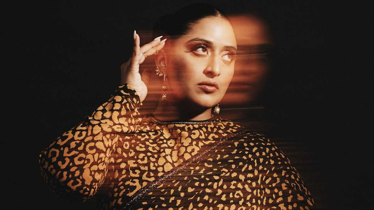 Raja Kumari Had A 'mind Blowing' Experience Working With Shah Rukh Khan ...