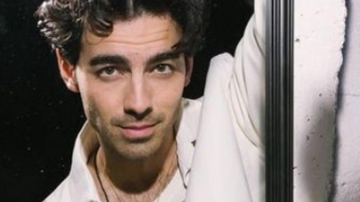 Joe Jonas Bought Nathan Fielder A Drink, He 'sent Back' Mayonnaise