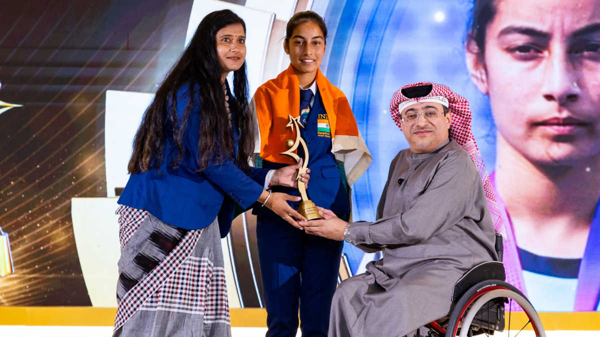 Sheetal Devi Win Best Young Athlete Award In APC Conference Glamsham