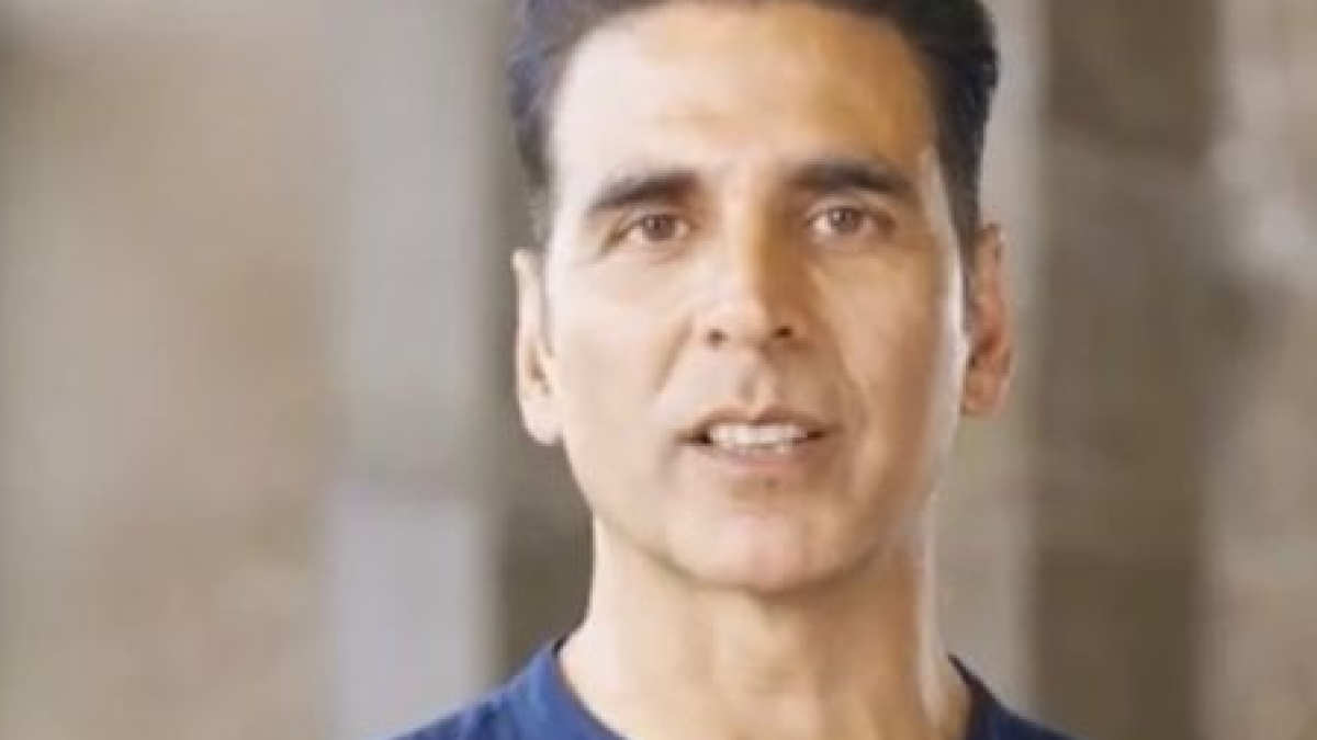 Akshay Kumar celebrates 16 years of ‘Welcome’, shares video from sets of ongoing film