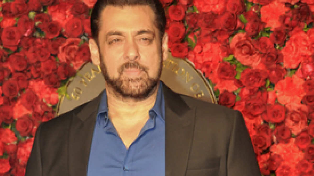 Salman Khan Shakes A Leg At His Own Songs At Arbaaz Khan’s Wedding 