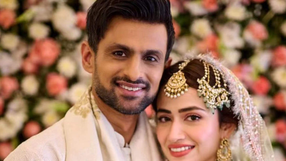 Shoaib Malik Ties Knot With Pakistan Actor Sana Javed | Glamsham