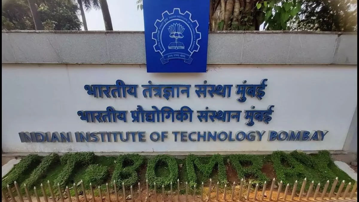 IIT Bombay’s New Low-cost, Thin Coating Material Can Reduce Record Heat ...