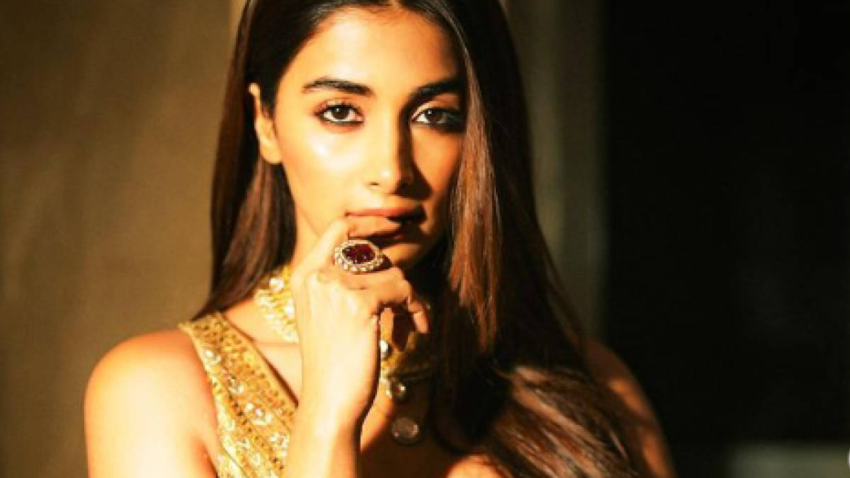 Pooja Hegde Wishes ‘goofiest Of Them All’ Dad Manjunath On His Birthday