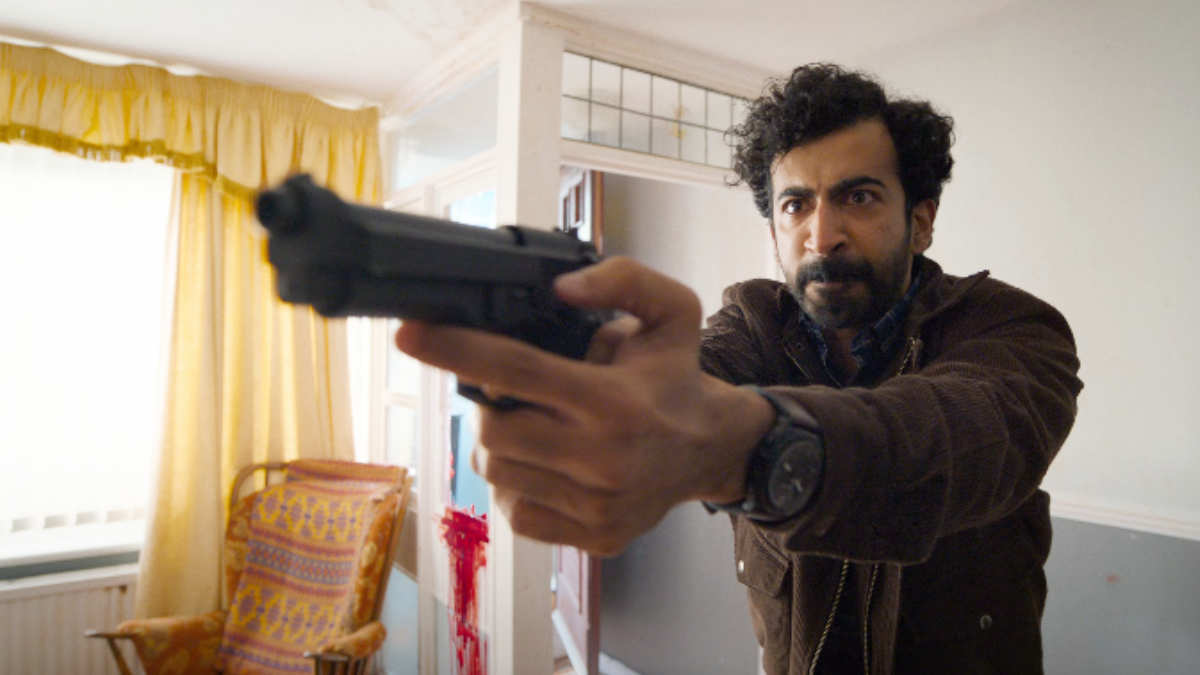 Ulajh Dialogues: Janhvi Kapoor, Gulshan Devaiah, Roshan Mathew'S Thriller Dialogues 7 always showing your innocent face, you think it'll work with me