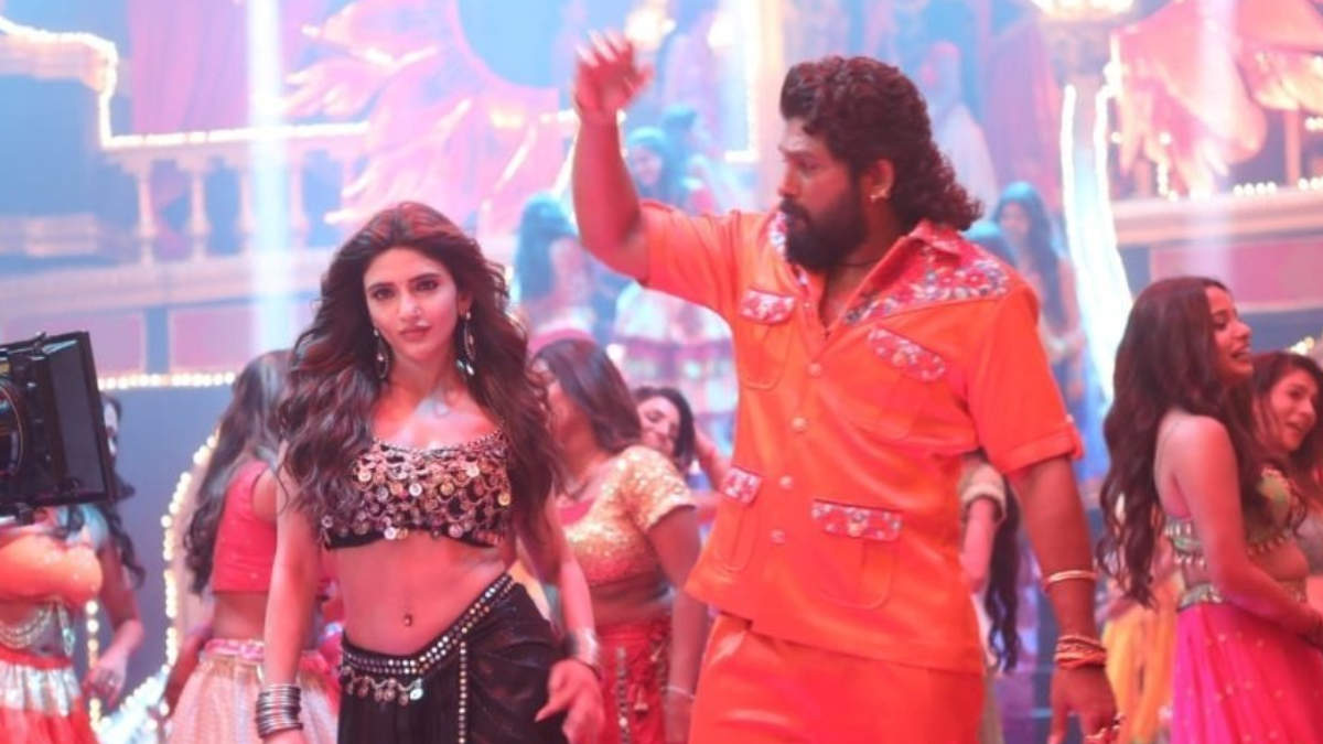 Pushpa 2 The Rule: Sreelala and Allu Arjun are gearing up to win hearts with some effortless moves in this leaked picture