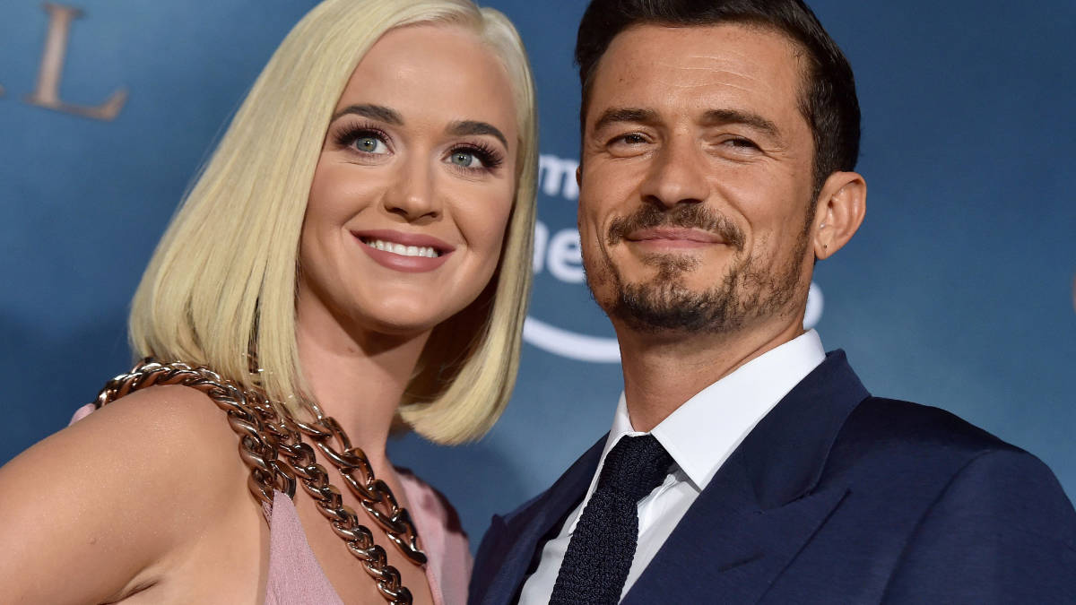 Katy Perry Slams Down Fan'S Demands! Singer Refuses To Perform And Tells Fan To Stop Messaging Orlando Bloom 1 katy perry and orlando bloom_pic courtesy x
