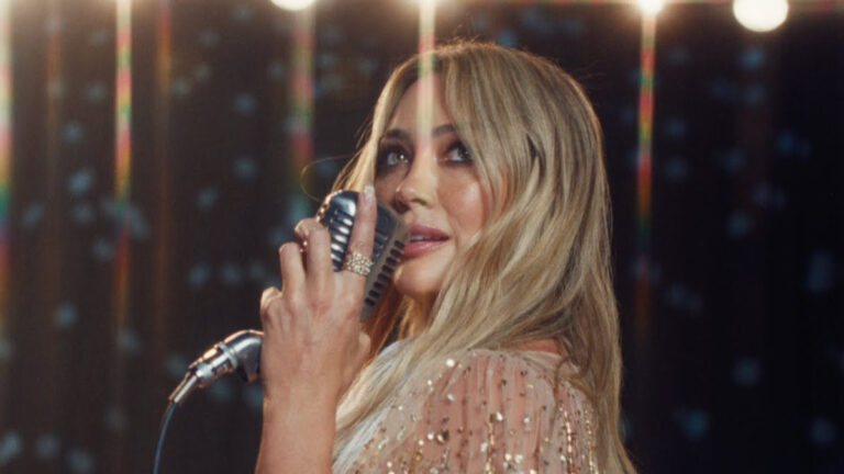 Hilary Duff – Mature Song Lyrics