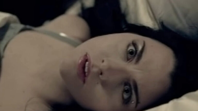 Evanescence – Bring Me To Life Song Lyrics