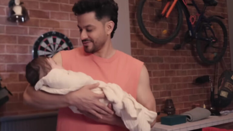 Single Papa Title Track Lyrics starring Kunal Kemmu