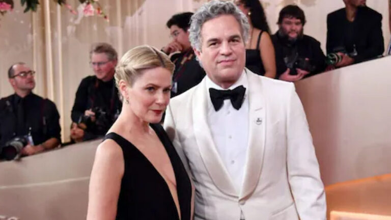 Mark Ruffalo Uses Golden Globes Stage to Speak Out About ICE Violence and the State of the Country