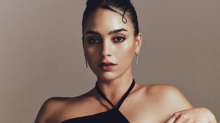 Pro-Palestine Protest Outside Scream 7 LA Premiere Reignites Melissa Barrera Controversy