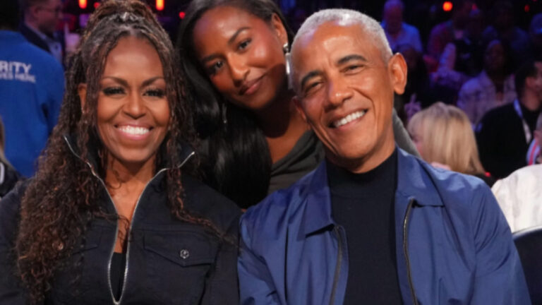 Barack Obama Jokes About Aliens, Internet Immediately Decides the Truth Is Out There