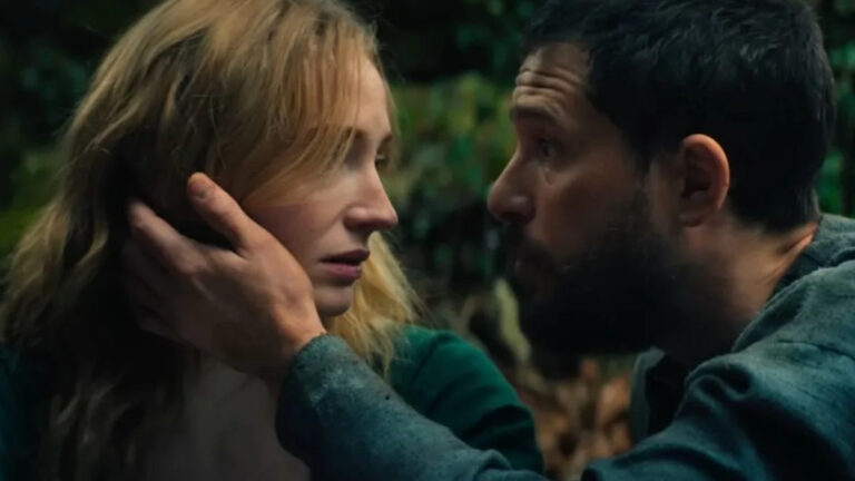 Behind-the-Scenes Blunder: Sophie Turner Gags After Kissing Kit Harington