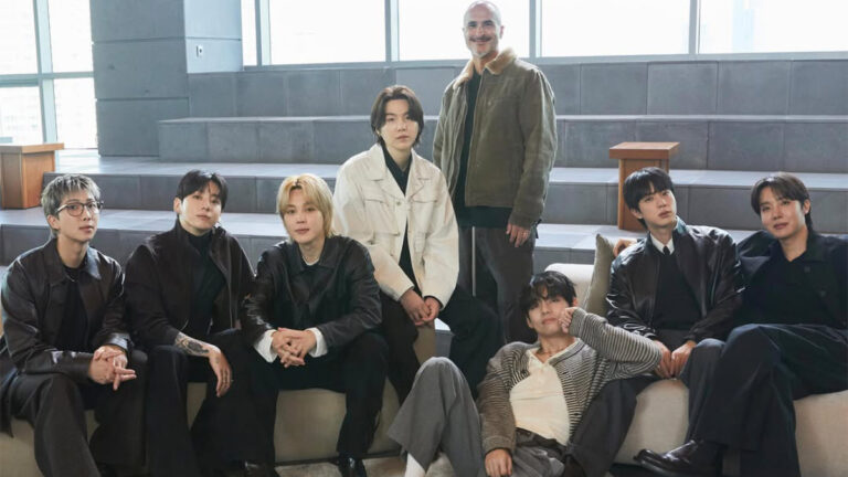 BTS – NORMAL Song Lyrics