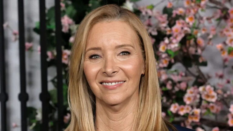 Lisa Kudrow Says Sitcoms Have Lost Their Edge and She Might Be Right