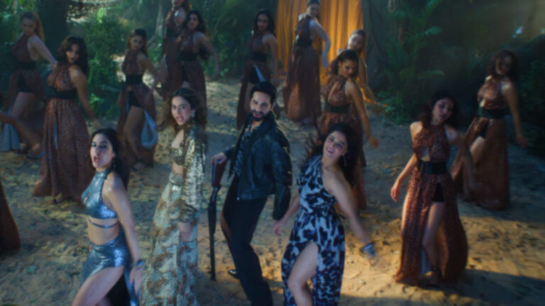 Pati Patni Aur Woh Do Crosses ₹50 Crore Mark At The Box Office
