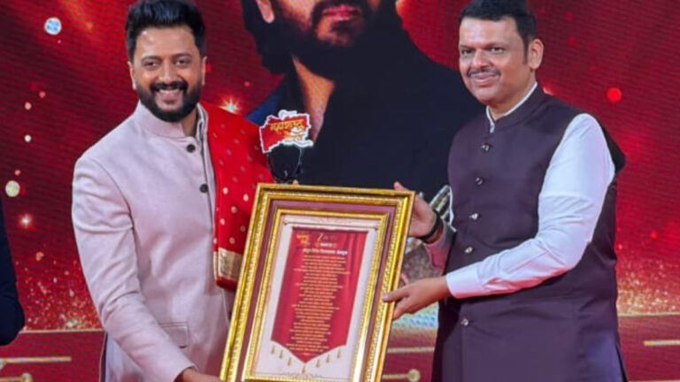 Riteish Deshmukh Honoured On Father Vilasrao Deshmukh’s Birth Anniversary