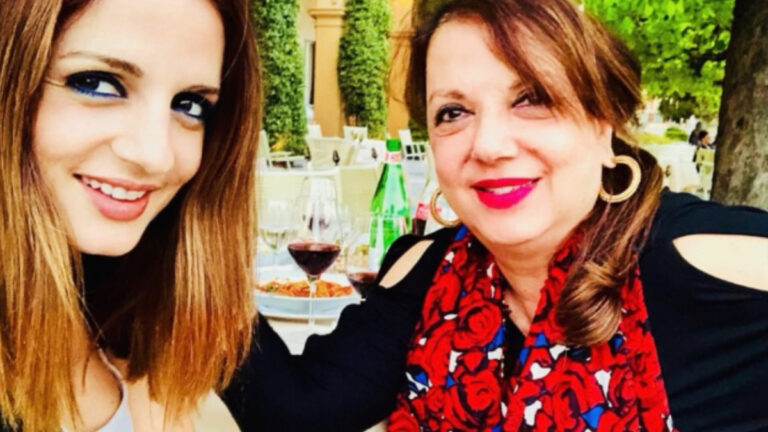 Sussanne Khan’s Emotional Eid Post For Late Mother Zarine Khan Leaves Fans Teary Eyed