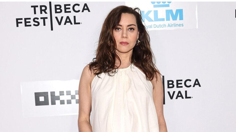 Aubrey Plaza Puts Baby Bump on Display at NYC Premiere of ‘The Accompanist’