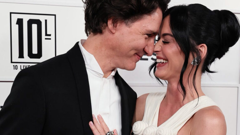Katy Perry And Justin Trudeau Look Cozy And Happy In Rare Public Appearance